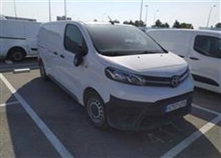 TOYOTA 1.5D 74KW MWB BUSINESS (102CV) FURG - 6757-LFV